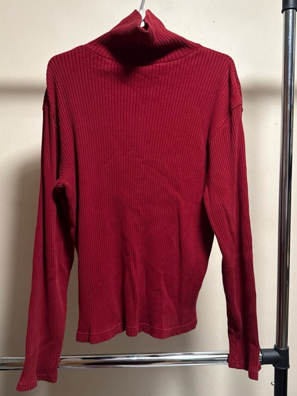 Women’s Large Express Red long sleeve turtleneck